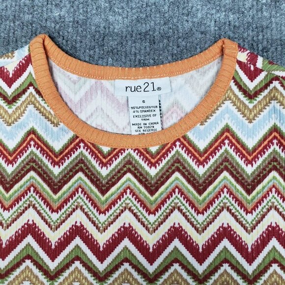 Rue21 Bodycon Cutout Dress Womens S Multicolor Chevron Stretch Short Sleeve New - Picture 4 of 11